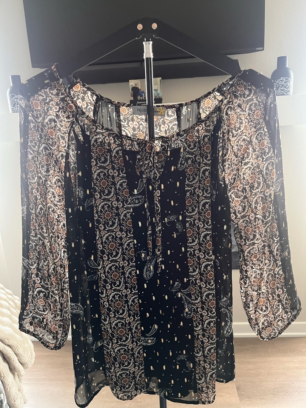 Figuerca & Flower Black Print Paisley & Medallion Print Peasant Blouse Large